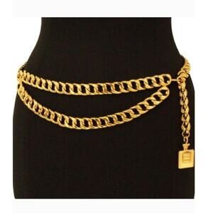 CHANEL GOLD BELT – NECKLACE WITH COCO CHANEL CHARM 32" EXCELLENT CON. ADJUSTABLE